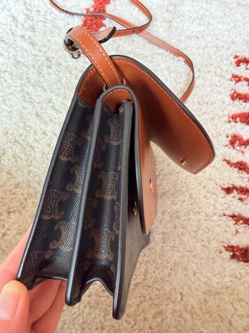 Celine Brown & Tan Triomphe wallet on Strap Bag - Picture 5 of 15